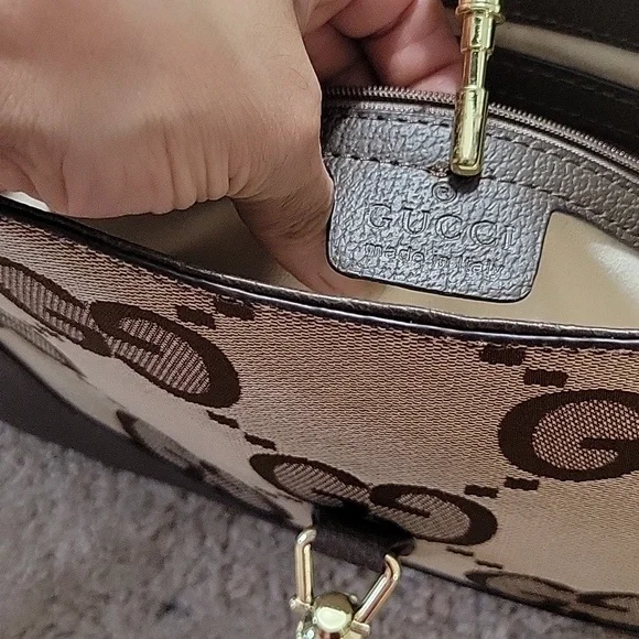 Brown and Cream Shoulder Bag - Picture 7 of 11